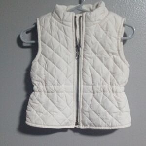 Girls Old Navy Quilted Cream Vest Size 6-12 Month